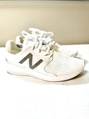 New Balance FuelCore Coast Women’s Size B Shoes sneaker
