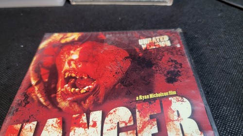 HANGER (2009) NEW/SEALED DVD HORROR GRINDHOUSE VICIOUS CIRCLE FILMS OOP - Picture 2 of 6