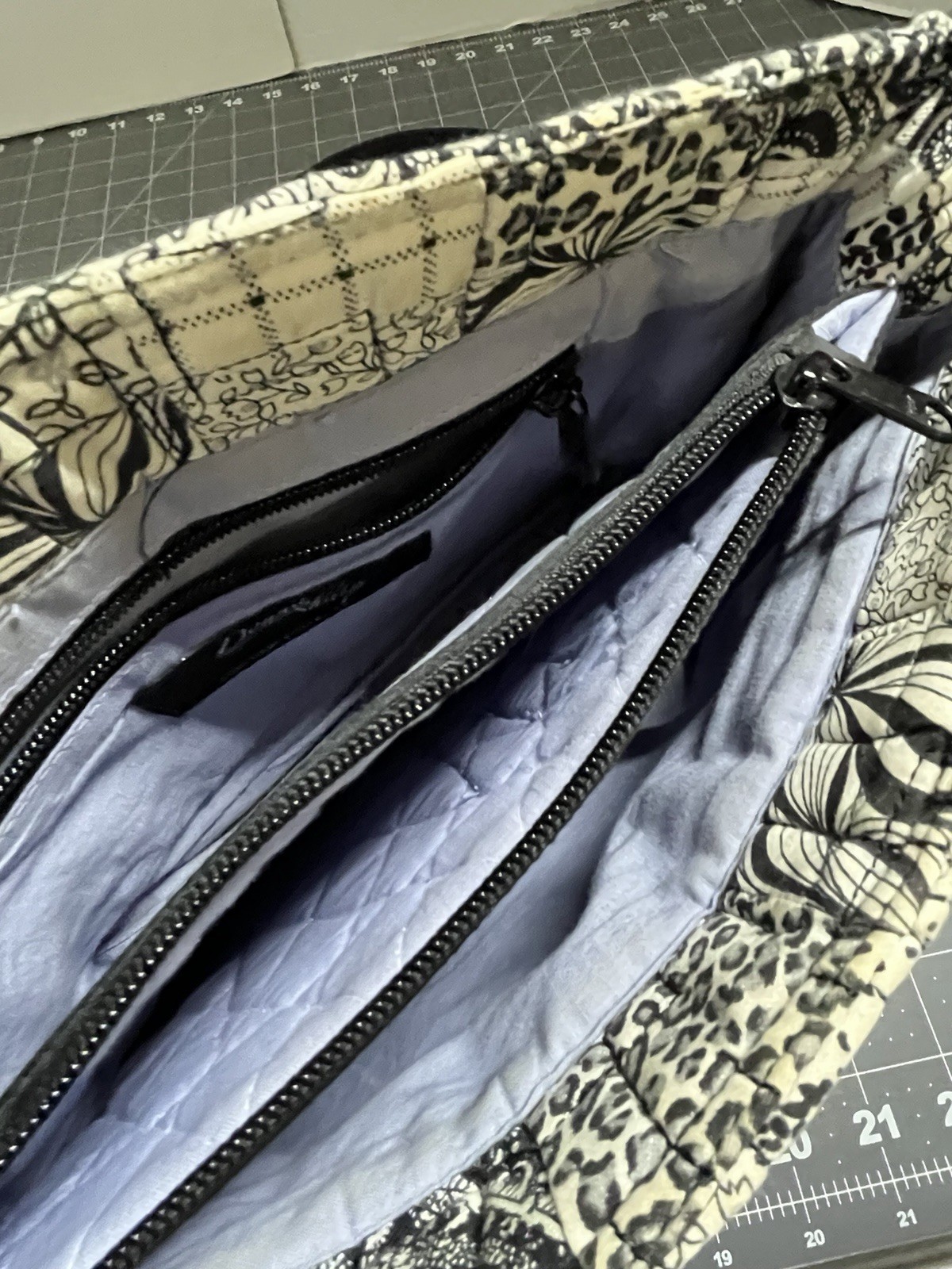 Donna Sharp Patchwork Quilted Crossbody Bag Purse… - image 14