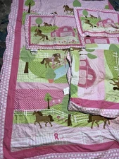 2 SETS CIRCO PRETTY HORSES BED QUILT WITH SHAMS  100 PERCENT COTTON 63x86