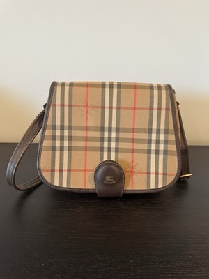 Vintage Burberrys made in England Nova Check Saddle Bag shoulder