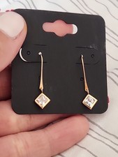 14k Yellow Gold Dangle Drop Cubic Zirconia Earrings 0.9gr
