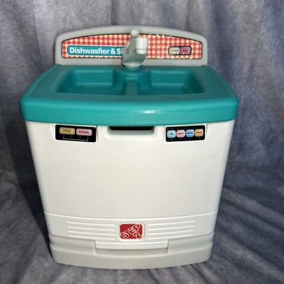 Step 2 Pretend Play Dishwasher Sink Child Size Toddler Vintage