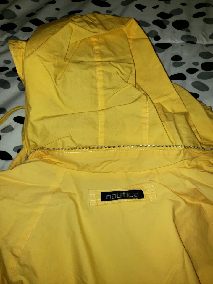 Chaqueta para mujer Nautica amarilla cremallera botones bolsillos cordón capucha cintura talla m Foto 4 de 4