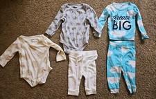 LOT OF 5 BOY OUTFITS SIZE 3-6 MONTHS