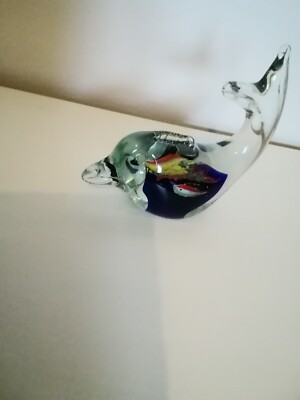Glas Delfin Briefbeschwerer mit Fisch im Bauch bunte Meereskunst 