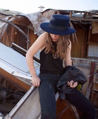 Worth & Worth Bolero Hat Navy w/ Weather Refined Band Size 7 NWOT
