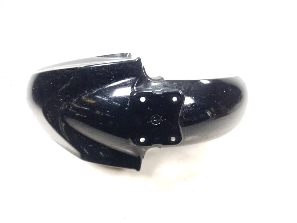 Suzuki GW250 L 2013 guardabarros delantero negro Foto 4 de 4