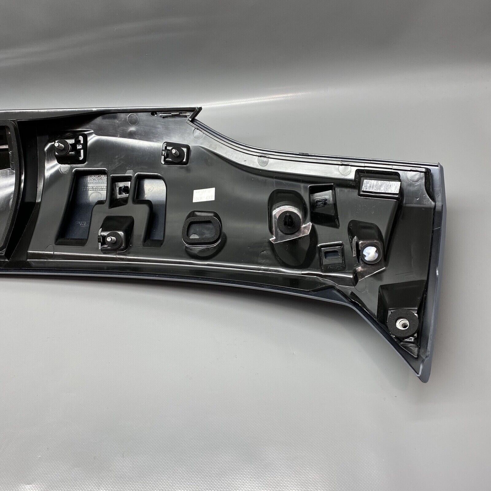 MASERATI LEVANTE LOWER GATE SPOILER 2017 2018 2019 OEM