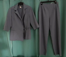 brioche woman 2 pice suit size 13/14