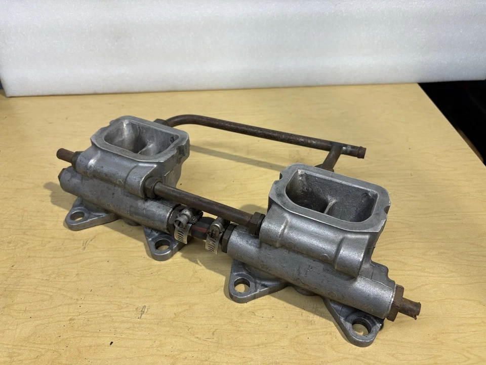 Colector de admisión Mercedes 190SL W121 Foto 4 de 4