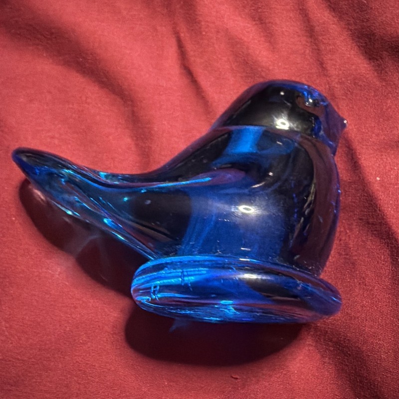 1984 Adult Bluebird Of Happiness Signed By Leo Ward.