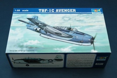 Grumman TBF-1C Avenger / 1:32 - Trumpeter / 02233