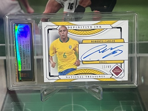 2022 National Treasures World Cup Roberto Carlos Definitive Ink Auto /49 WMGS 10
