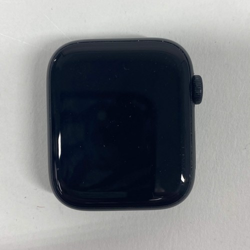 Apple Watch SE 2nd Gen 44MM Black Aluminum Black Sport Band MNU03LL/A - Picture 3 of 12