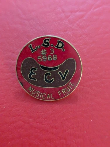 Vintage 1.25" L.S.D. #3 5988 ECV musical Fruit round pin estate find
