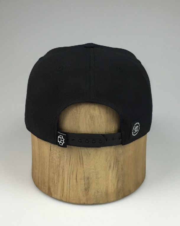 HOOLIGANS UNITED Snapback Hat Cap Casuals Football Soccer MMA