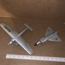 Vintage Plastic Model Planes For Parts Or Repair Lot P303 
