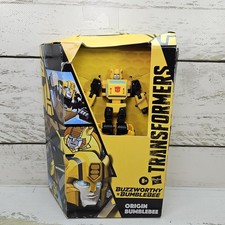 Hasbro Transformers Buzzworthy Bumblebee Origin Bumblebee 2021 4  Figure Read
