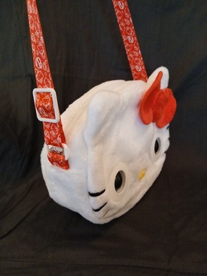 Hello Kitty Interactive Pets Purse, Sounds & Eyes open/close - Sanrio