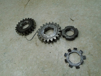 #ad Honda 160 CL SCRAMBLER CL160 Engine Misc Gears 1966 HB563 $2.50