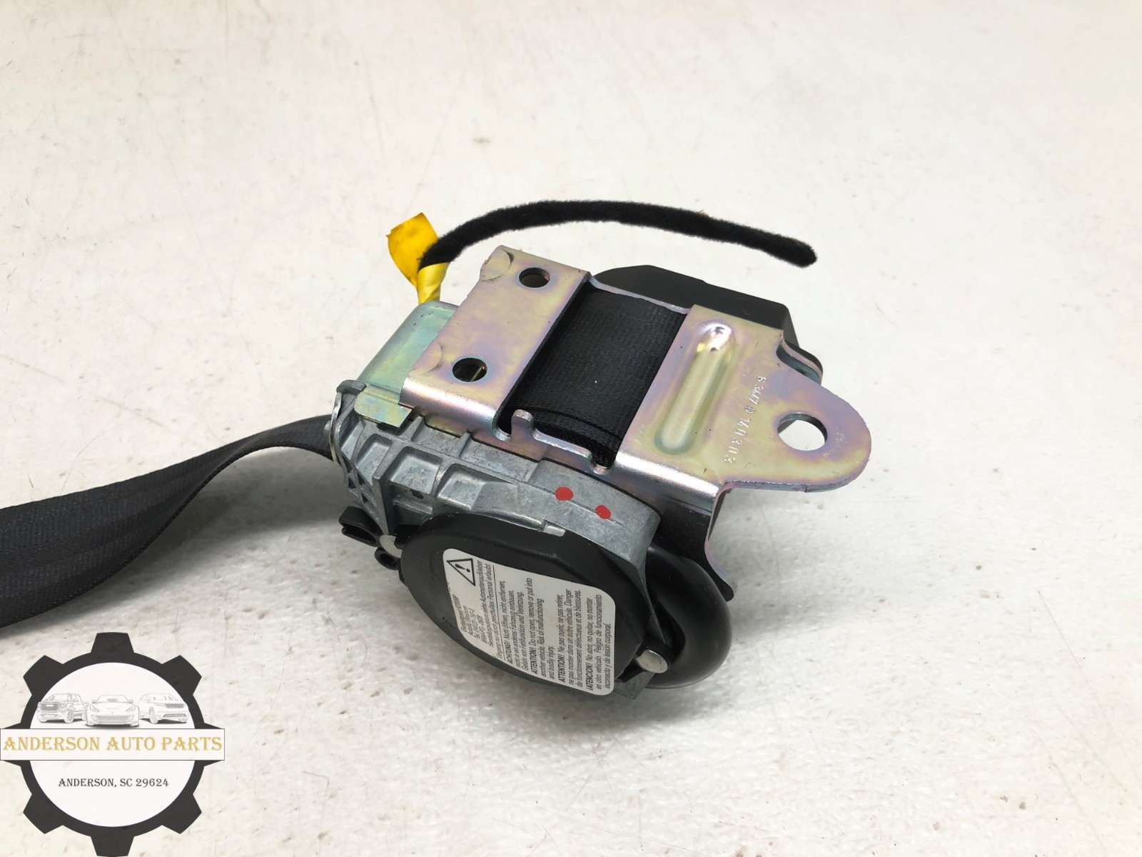 2014-2020 MASERATI QUATTROPORTE LEFT DRIVER REAR SEAT BELT RETRACTOR OEM