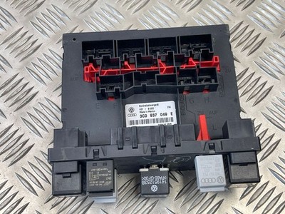 Volkswagen Jetta V 2006 Sonstige Steuergeräte Module 3C0937049E LIU28182
