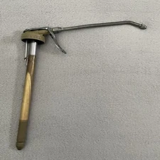 Vintage Hydraulic Thumb Pump Oiler Oil Can Curved Spout USA