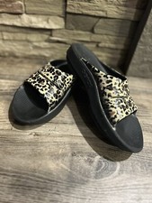 OOFOS OOahh Limited Slide Sandal Black/Leopard US