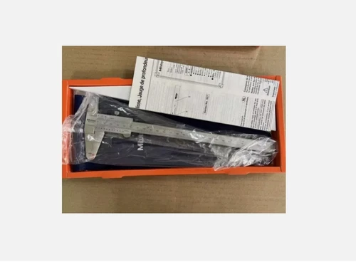 1 PCS NEW Mitutoyo 530-114 Vernier Caliper 0-200mm 0.05mm