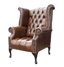Fixed Buttoned Armchair