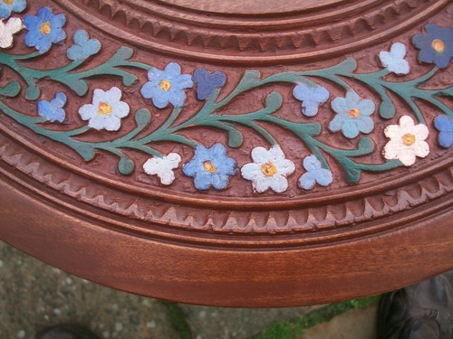 LARGE VINTAGE OCTAGONAL ANGLO/INDIAN FOLDING WOODEN SIDE TABLE - Picture 6 of 7