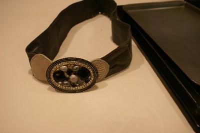 Chico’s Vintage Gray Suede & Stones Elastic Back Stretch Belt sz L Chico main image 2