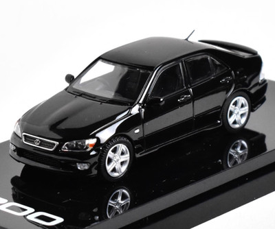 ED HobbyJapan 1:64 Black 1999 Lexus IS200 Sedan Sport Model