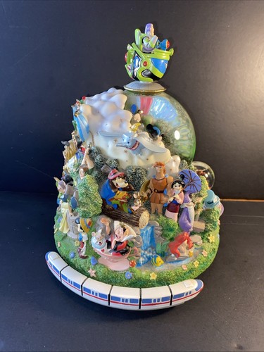 Disney World Magic Kingdom Snow Globe Musical Working 4 Parks One World Monorail - Picture 2 of 9