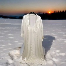 VTG Cinema Etoile Peignoir/Robe/Nightgown/Panties MEDIUM Winter White Satin