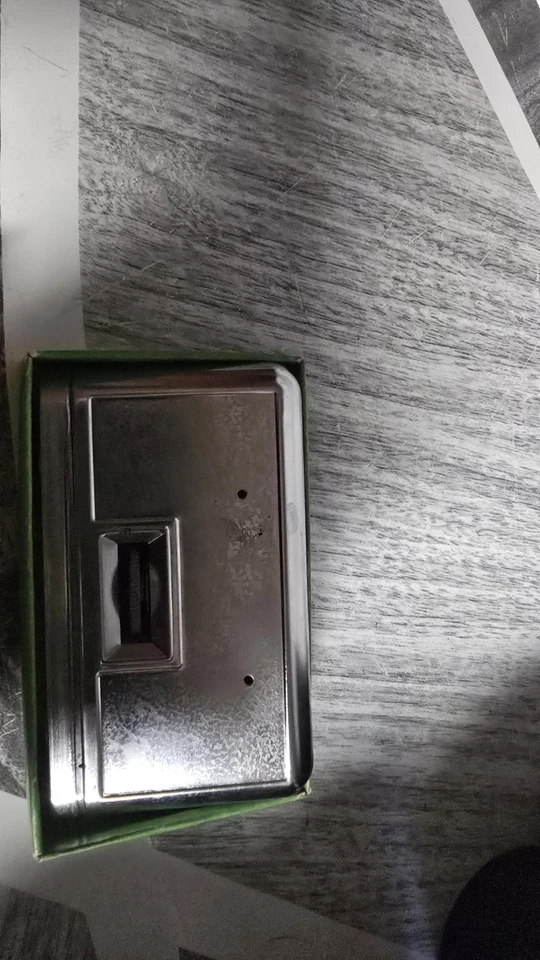 Vintage Crystar Lenses 2.5x Arrow Japan Pocket Binoculars Green Excellent! - Image 2 of 3