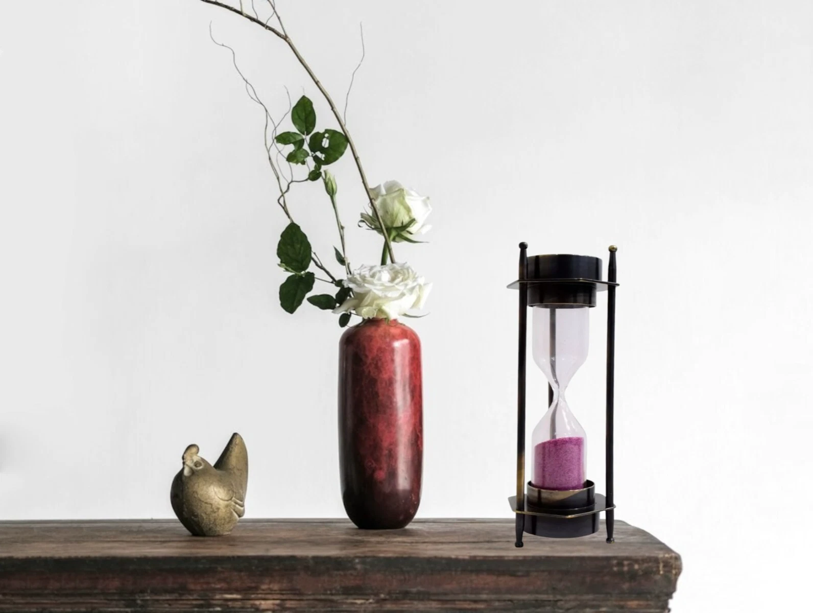 3 Rod Hexagonal Sand Timer Filled with Delightful Pink Sand & Integrated Compass