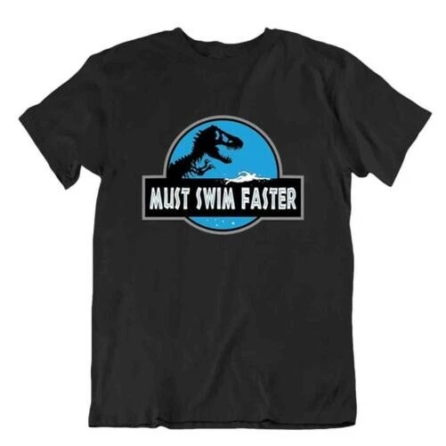 Schwimmen Schneller T-Shirt Sport Zeichen T-Shirt Süß Humor Geschenk T-Shirt - Bild 1 von 1