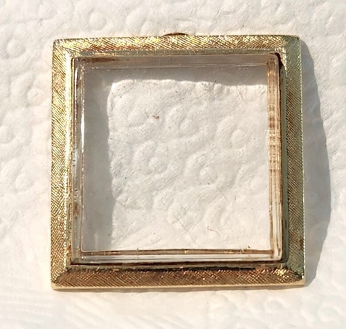 1950s Gentlemen's 14K Gold Omega 17J Cal 302 Square Florentine Bezel Wristwatch - Picture 12 of 24
