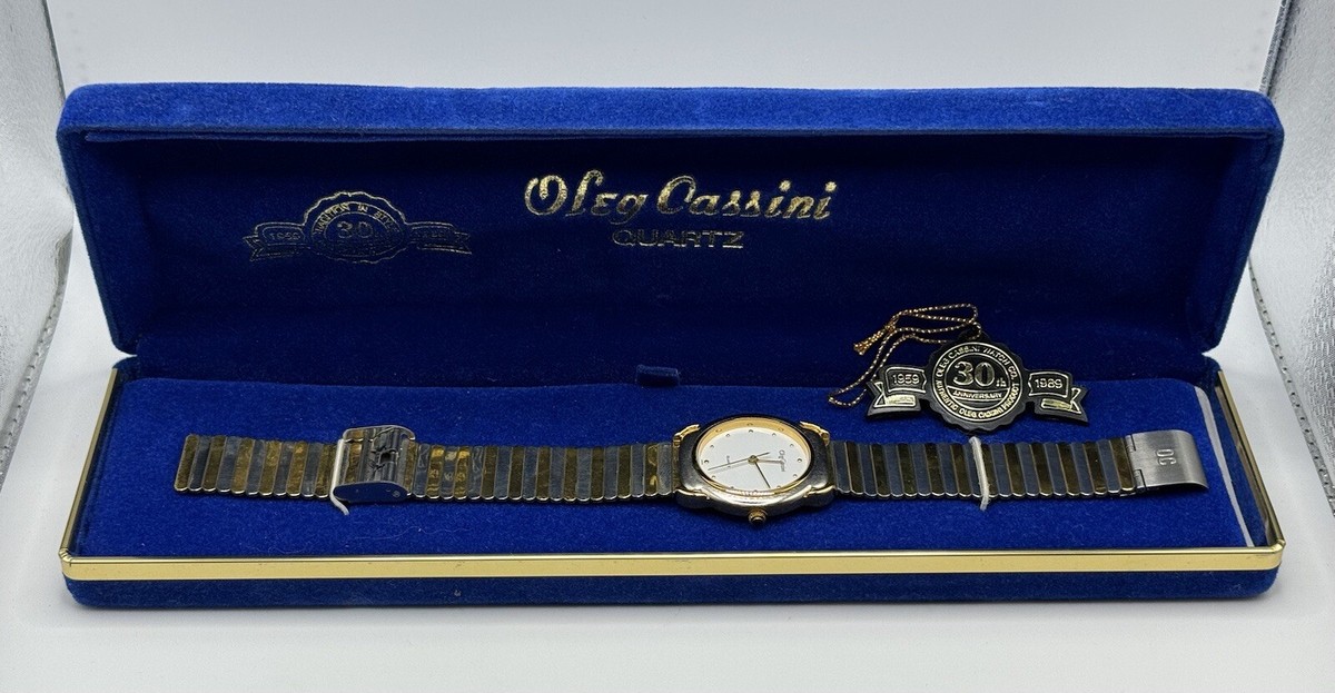 Vintage Oleg Cassini Quartz 30th Anniversary Wristwatch  display picture 1