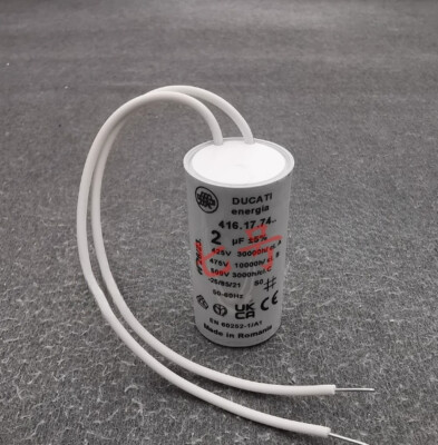 1PCS NEW FIT FOR DUCATI 2uF 425V AC motor starting capacitor 416.17.74 475V