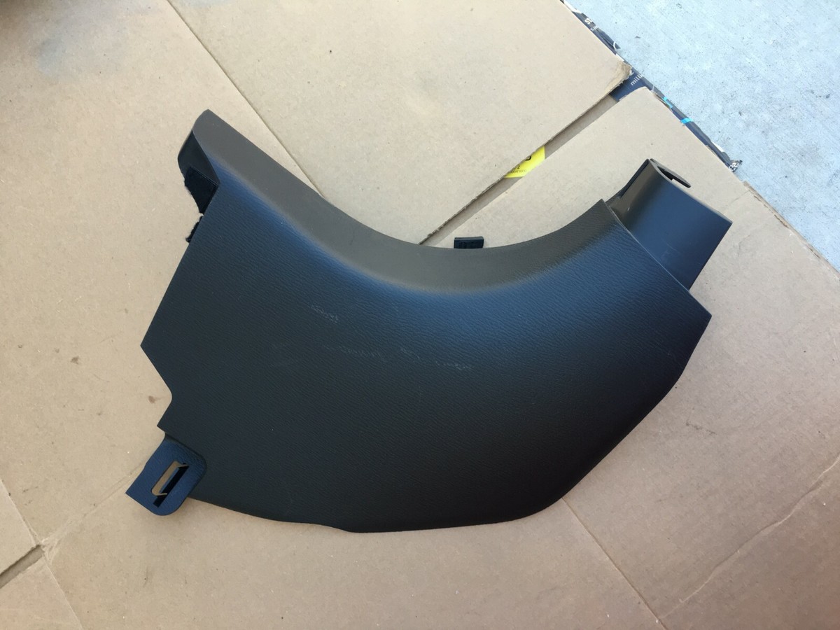 MAZDA CX-3 DK Front Right Interior Step Trim D09W-68370 2.00