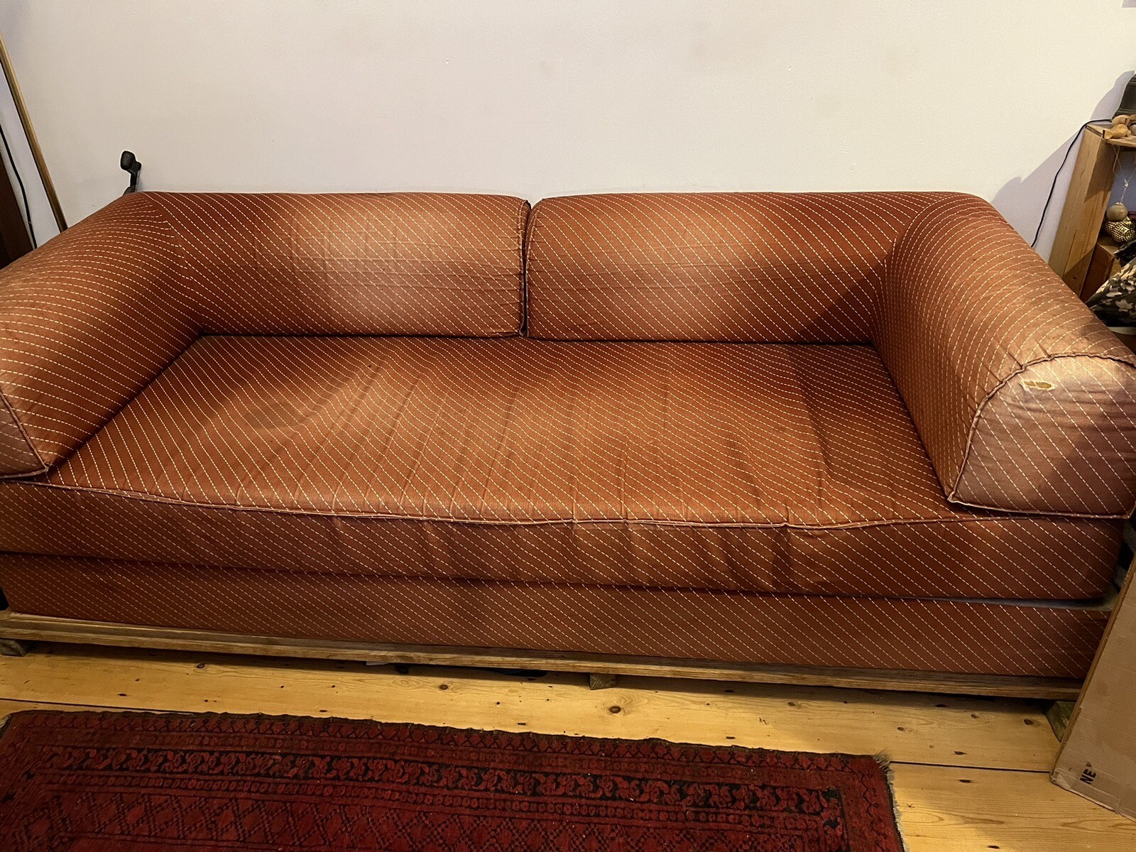 Lightweight 3 Seater Sofa / sofa Bed. Needs Throw Or Recover. Covers