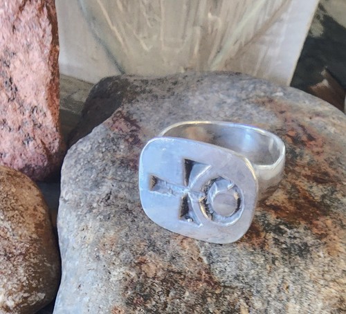 Retired James Avery ULTRA RARE Possible Ankh Cross Etched Ring NEAT Piece! SZ 11 - Picture 7 of 9
