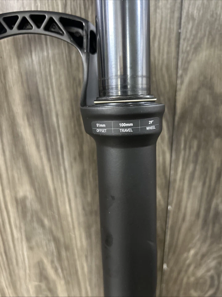 RockShox Recon Silver RL Suspension Fork | 29" | 100mm | 9x100mm | 51mm Offset - Image 4 of 4