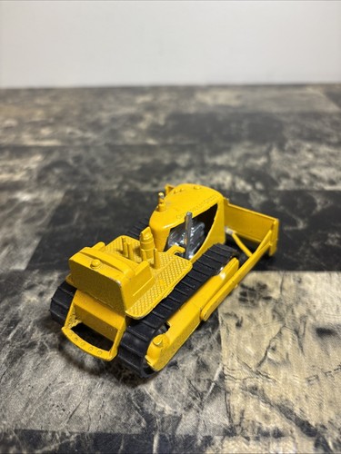 Very Nice TOOTSIETOY 1950's Caterpillar Diesel Dozer Nice Original - Picture 2 of 8