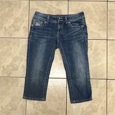 Miss Me Women's Medium Blue Embroidered Rhinestone Stretch Capri Denim Jeans