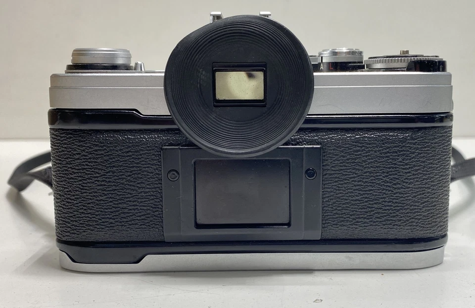 Cámara Canon AT-1 35mm SLR con Lente-PARA REPUESTOS O REPARACIÓN Foto 4 de 4