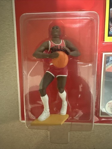 1990 kenner starting lineup Michael Jordan with Rookie Year 1984 Card & Case - Picture 6 of 10